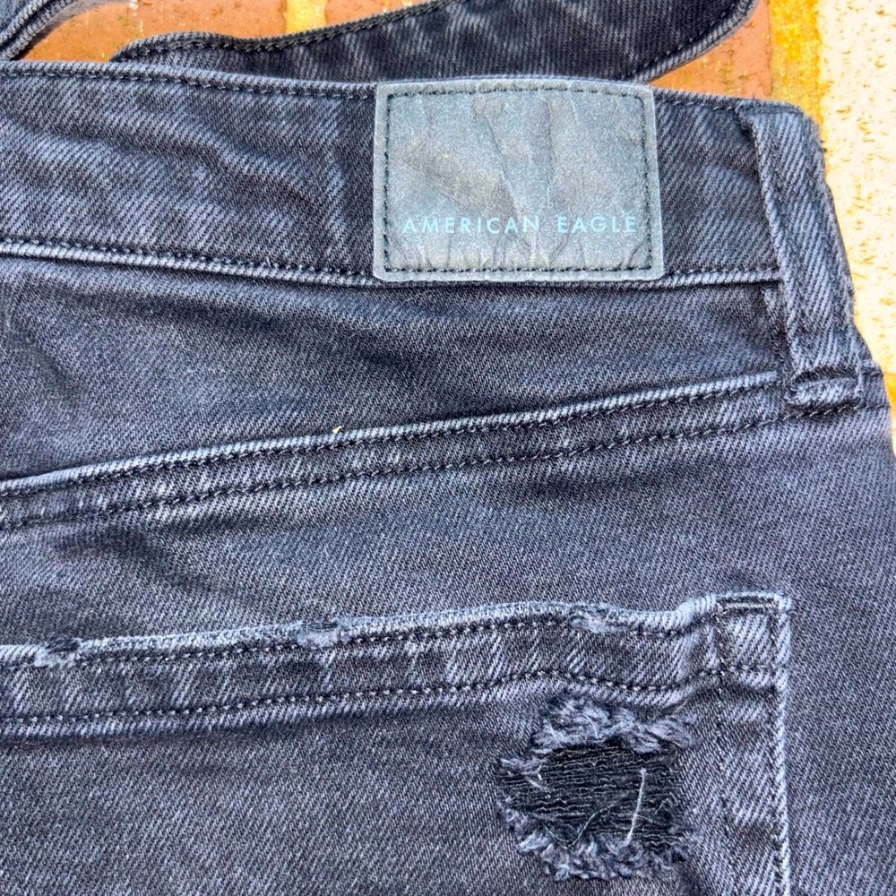 American Eagle Unique Split Super High-Rise Baggy… - image 4